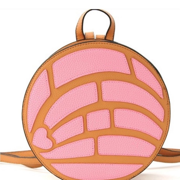 Concha Backpack - Picture 2 of 8